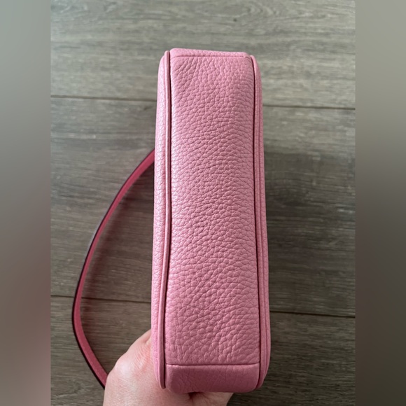 NWT Coach Pink Sundae Wallet and Hand Purse from their Boardwalk Collection - Picture 9 of 10